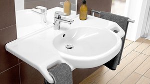 Ein Waschbecken